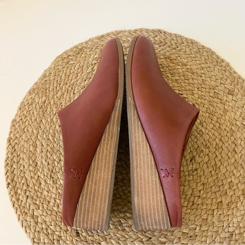 LUCKY BRAND Palona Mule in Red - 8M